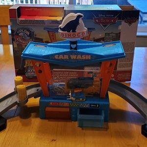 Disney Pixar Cars Color Change Dinoco Car Wash Playset